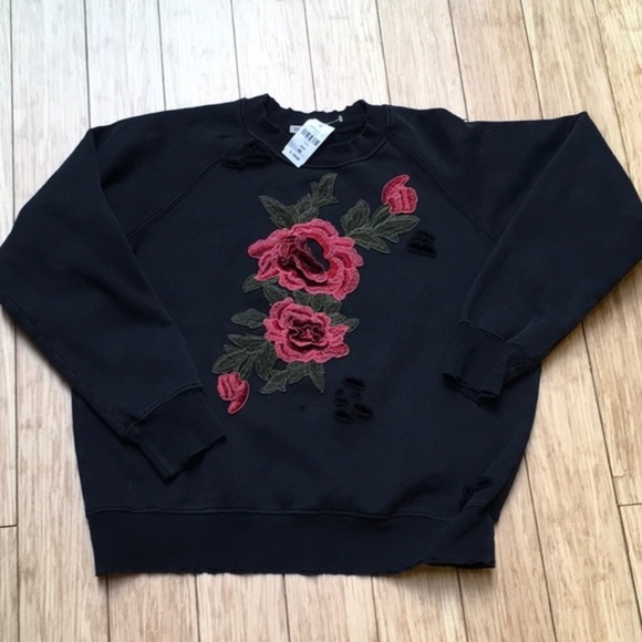 NEW $178 Emma & Sam rose - black sweatshirt Small - Picture 3 of 3